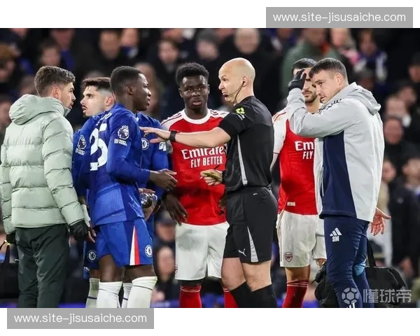 切尔西九名不同球员染红 距离凑齐红牌阵容仅差两人